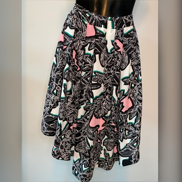 Express Hi-Low Skirt (Size 2)  -F27 - Picture 4 of 6